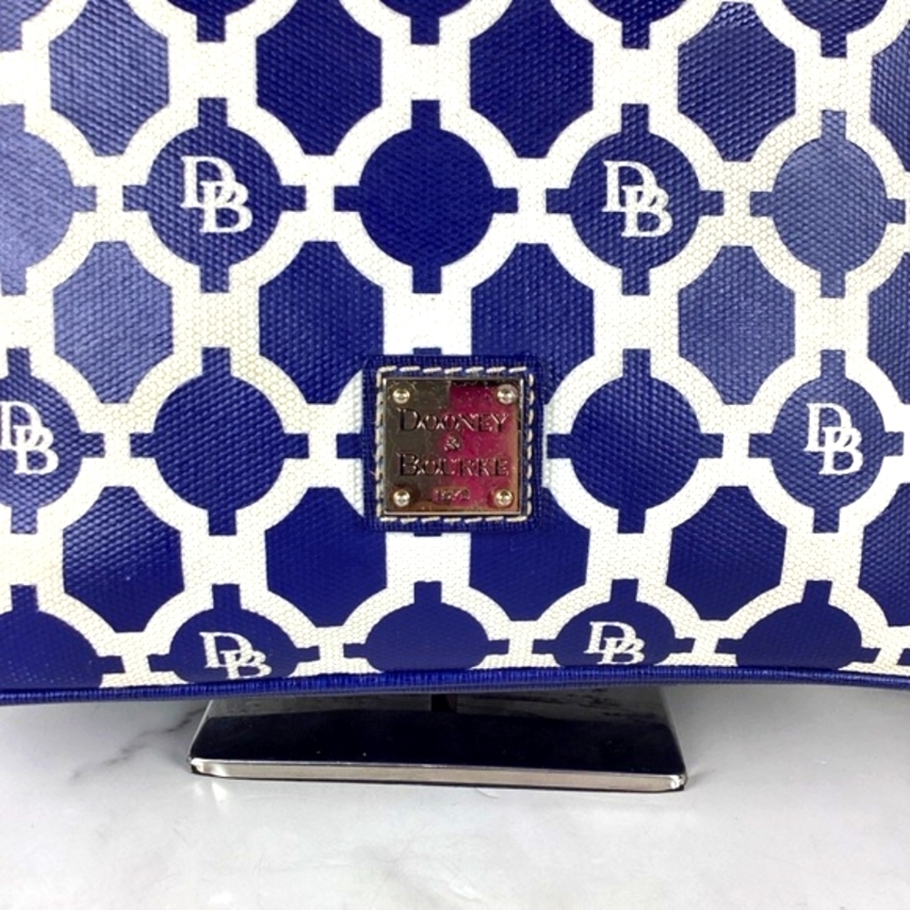 Dooney & Bourke Sanibel Blue and White‎ coastal hand Bag beach vacation purse - Picture 5 of 16